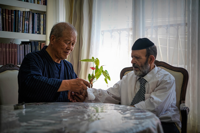 <p>Newsletter Vol.17</p>イスラエルのパーキンソン患者との出会い<br>The Day I Met an Israeli Parkinson’s Patient<br>Une rencontre avec un patient atteint de la maladie de Parkinson